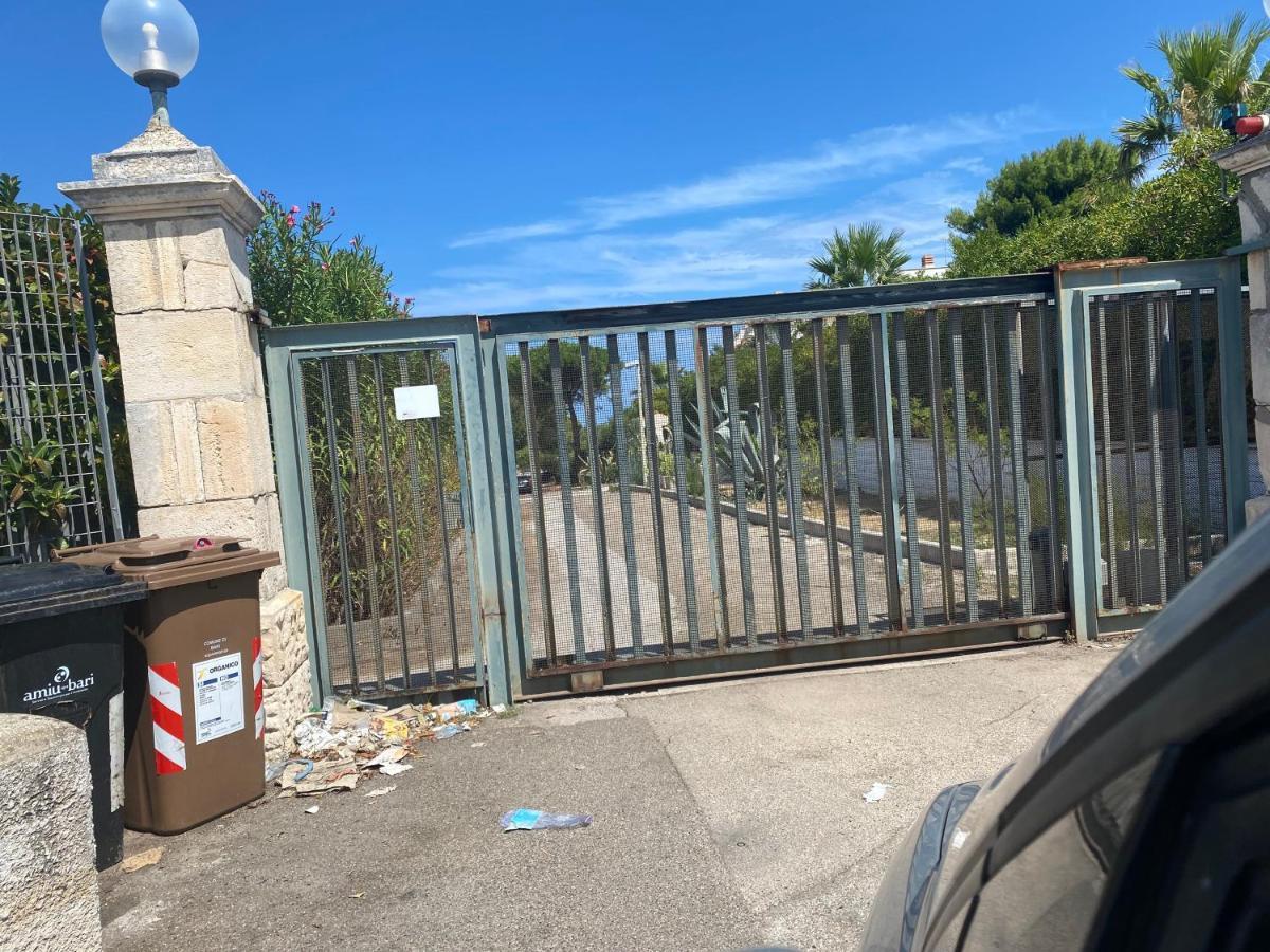 Villa Antonia Sul Mare Con Piscina Torre A Mare Bari Zewnętrze zdjęcie