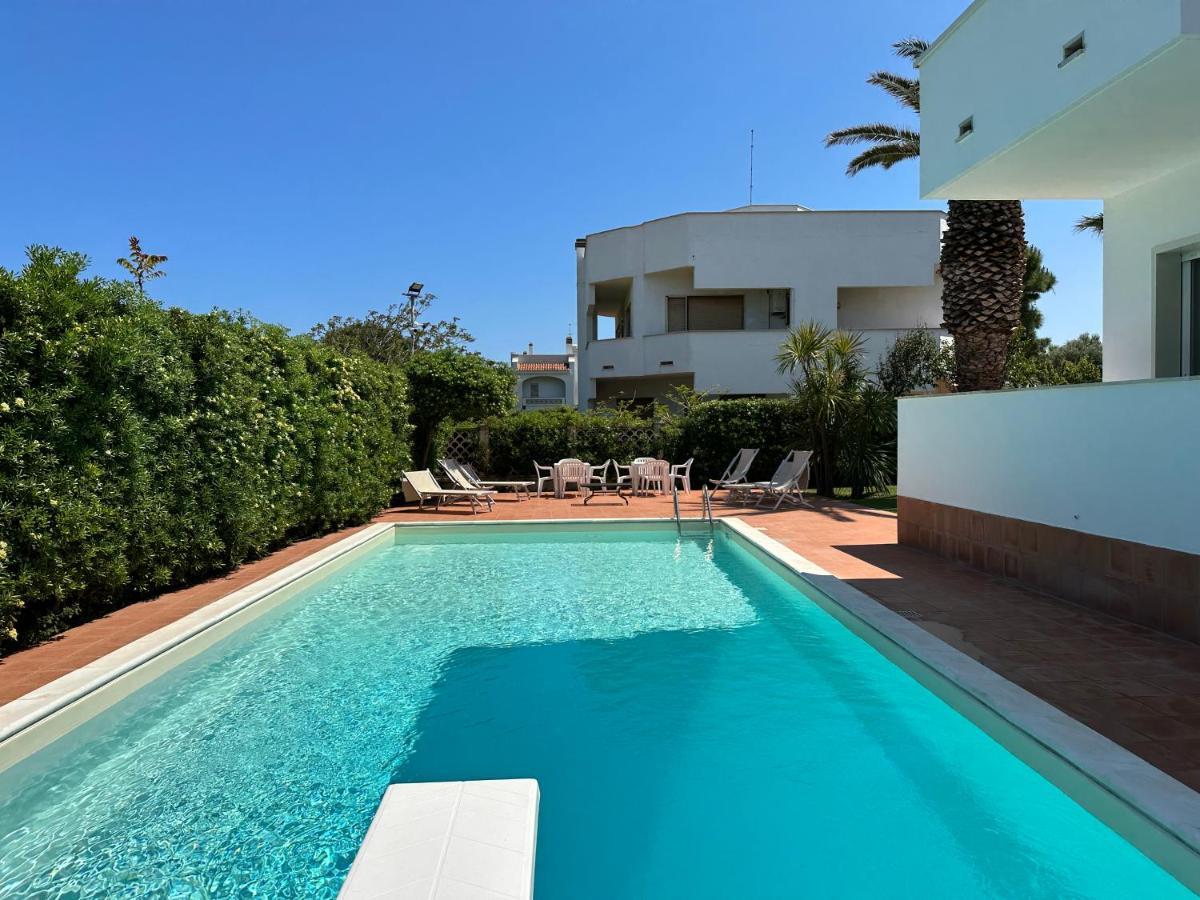 Villa Antonia Sul Mare Con Piscina Torre A Mare Bari Zewnętrze zdjęcie