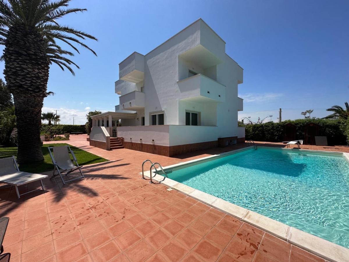 Villa Antonia Sul Mare Con Piscina Torre A Mare Bari Zewnętrze zdjęcie