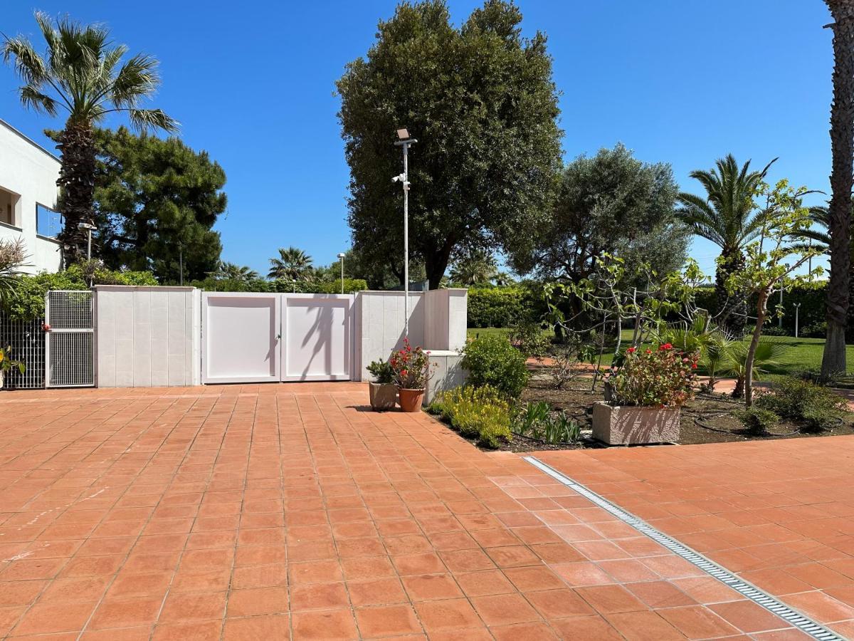 Villa Antonia Sul Mare Con Piscina Torre A Mare Bari Zewnętrze zdjęcie