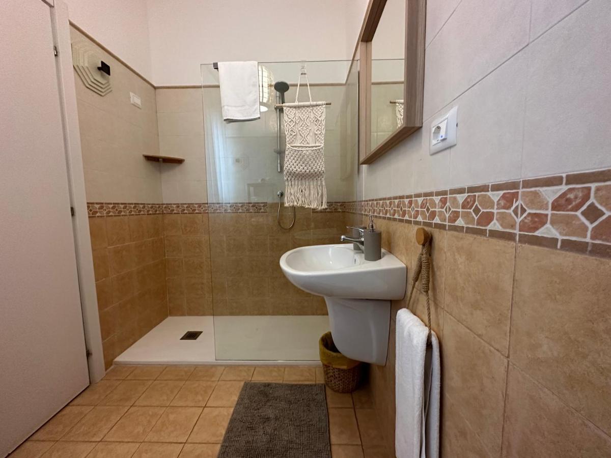 Villa Antonia Sul Mare Con Piscina Torre A Mare Bari Zewnętrze zdjęcie